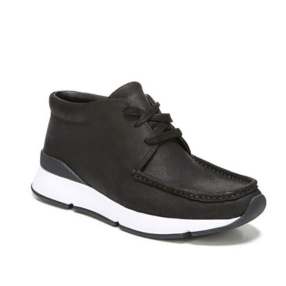 Vince Toronto Chukka Sneaker black leather